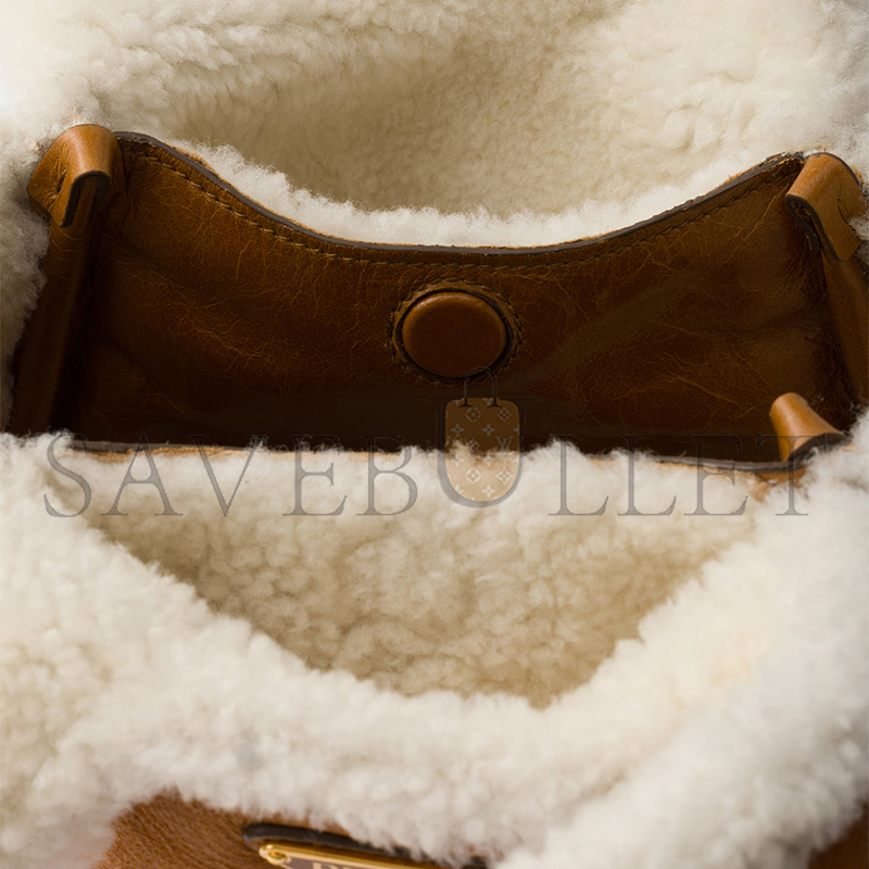 PRADA SHEARLING MINI HANDBAG 1BA349 (18*15.5*10cm) 